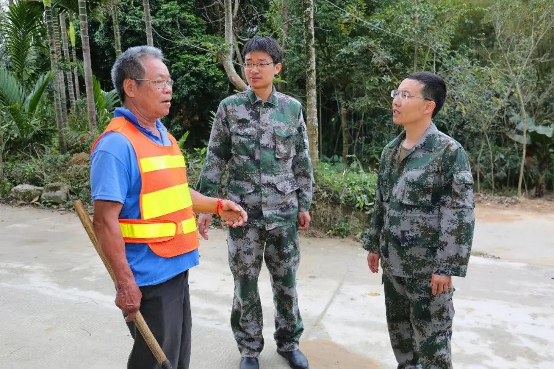 身边的榜样丨陈晓刚：勇挑脱贫攻坚重担 促进民族团结进步