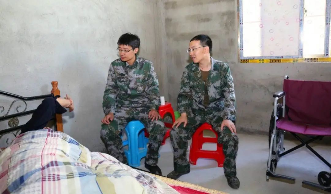 身边的榜样丨陈晓刚：勇挑脱贫攻坚重担 促进民族团结进步