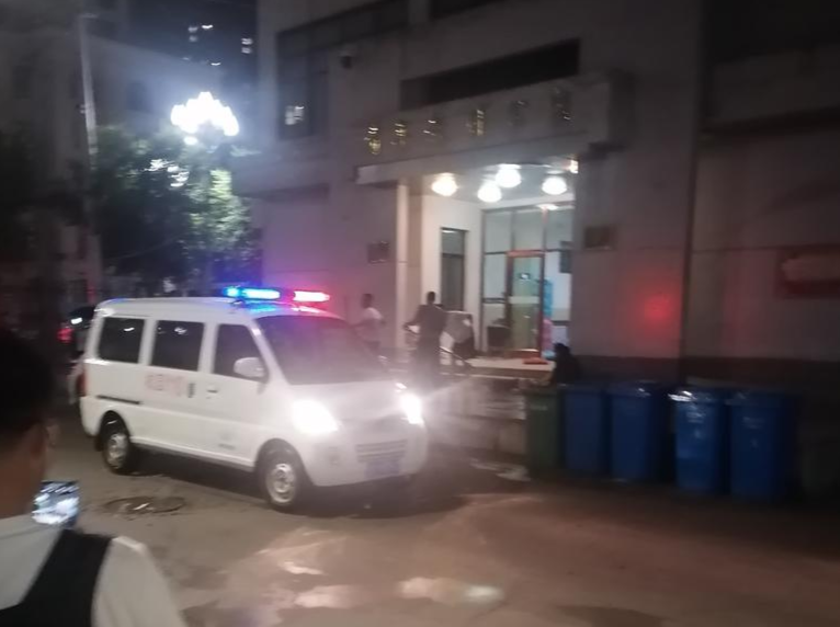 兰州交大一名研究生在校园内遇害 学生：想为家长提供帮助，被威胁取消毕业证
