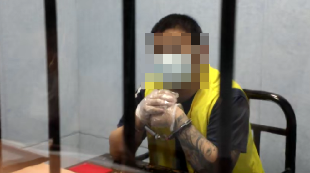 女子与丈夫、情人合住，向情人要20万元分手费被勒死床头