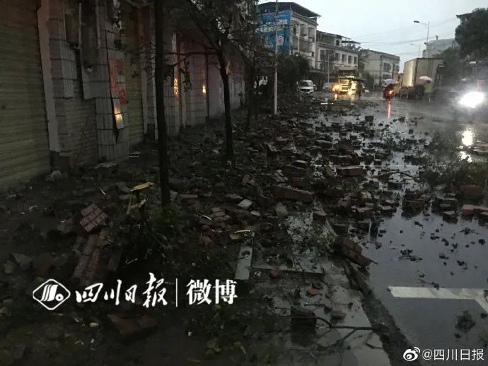 最新消息汇总！泸县6.0级地震已致2人死亡60人受伤