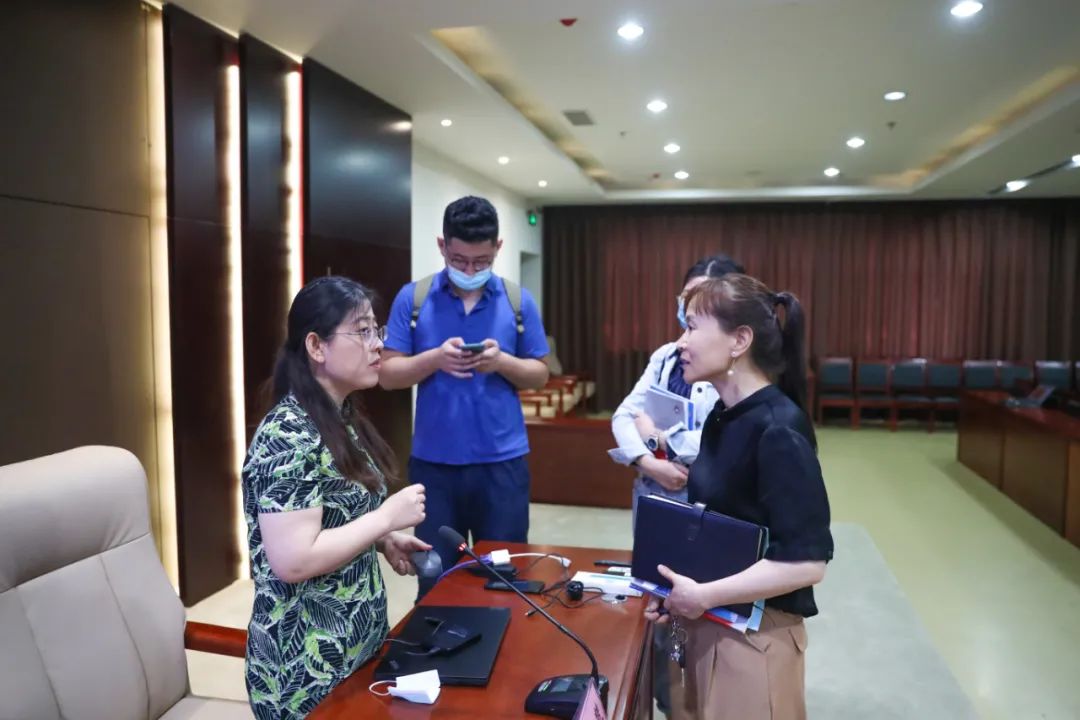 济南新材料产业园区联合区科技局、区工信局举办企业项目申报专题培训