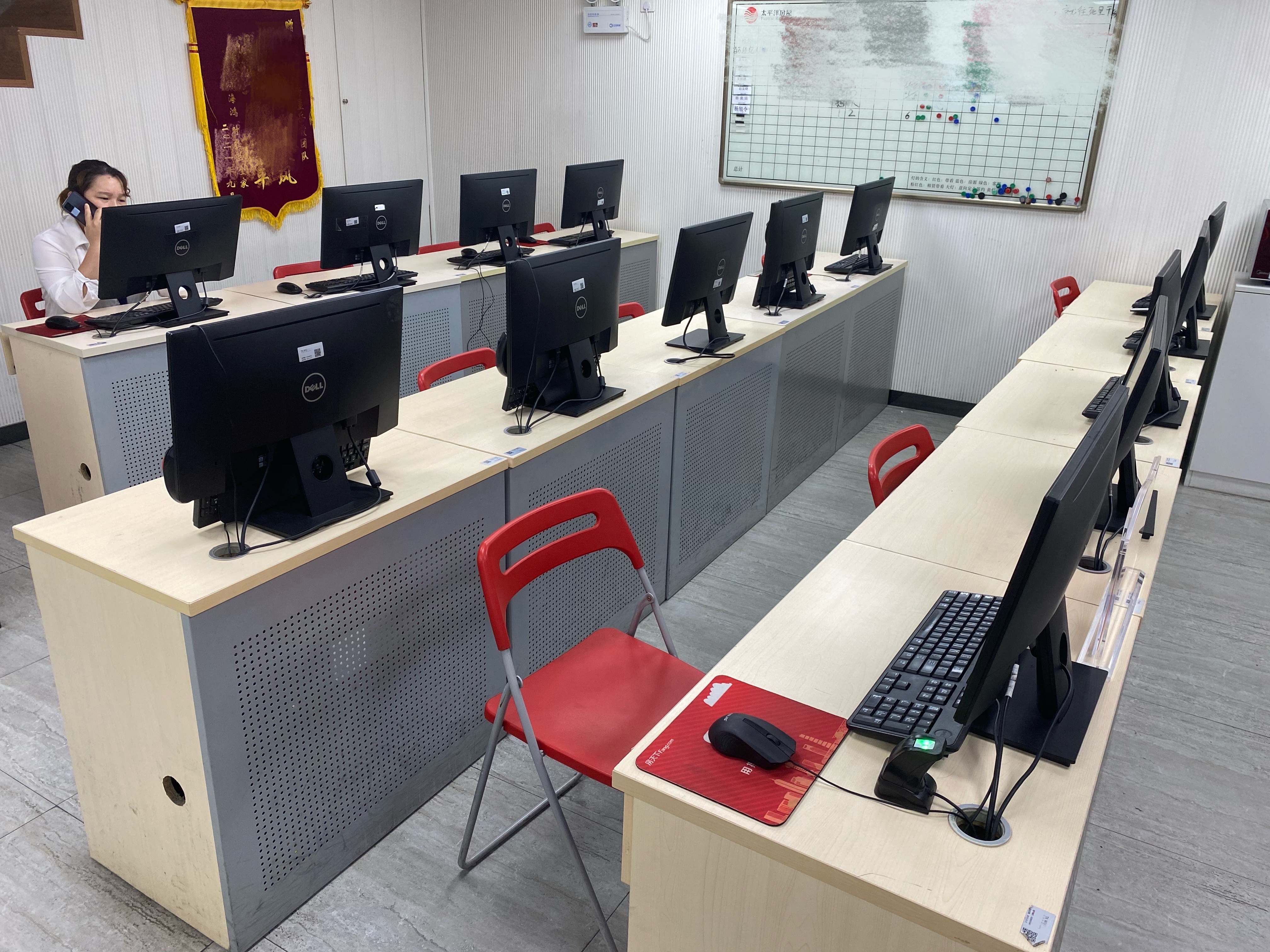 上海樓市調查：價格虛高學區房擠掉300萬水分，投資客淡出