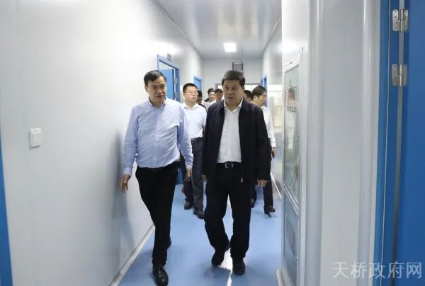 区委书记韩伟到济南新材料产业园区查看重点项目