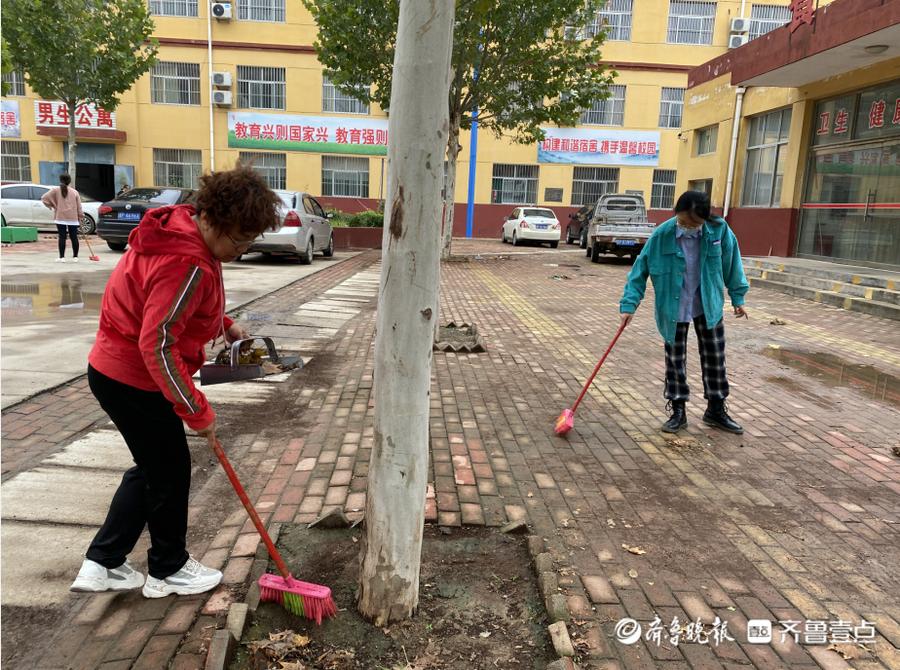 东昌府区大张中学开展校园卫生大扫除活动(图2)