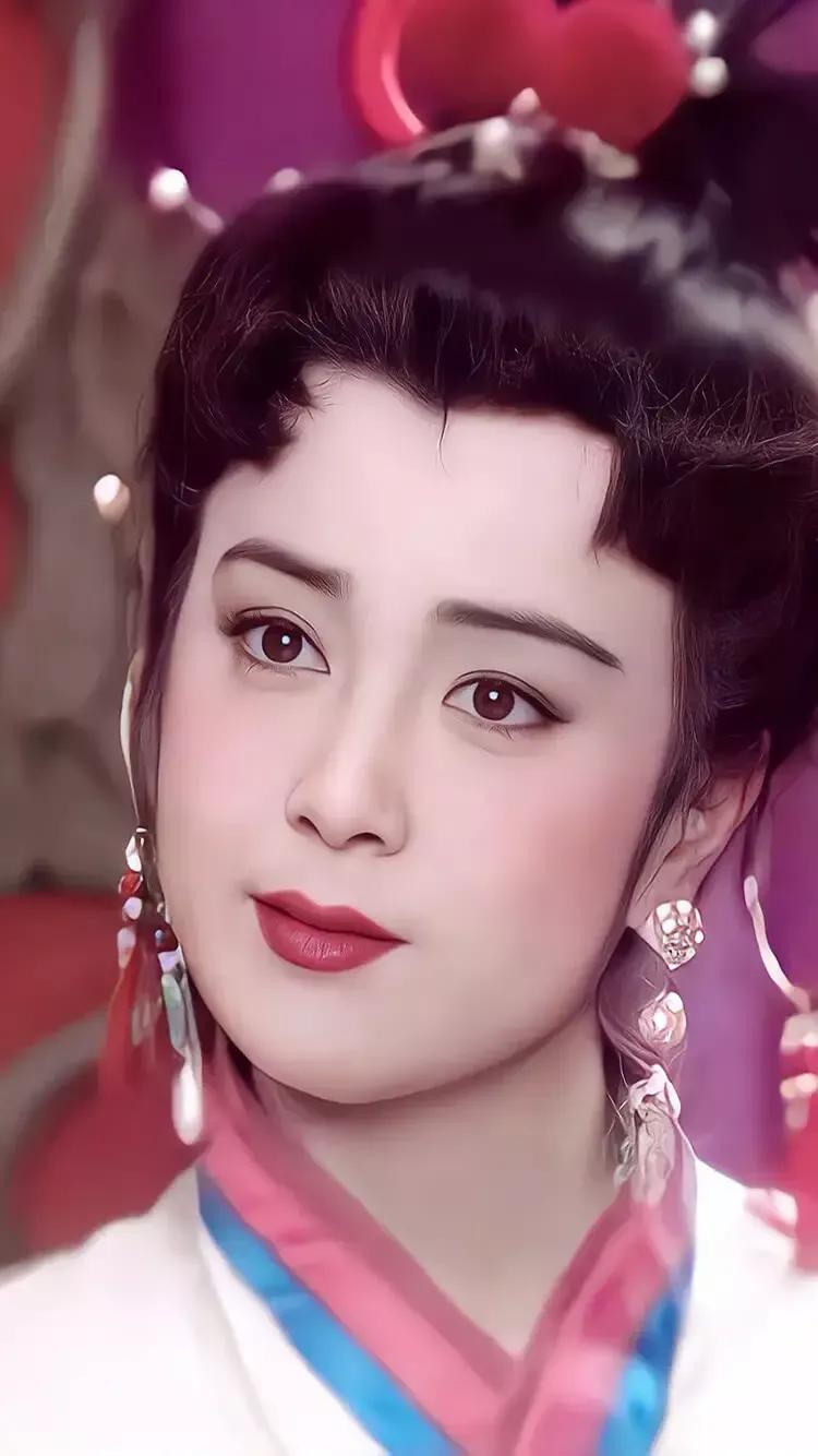 扮演过苏妲己一角色,傅艺伟,温碧霞,林心如,范冰冰,我觉得最美最漂亮