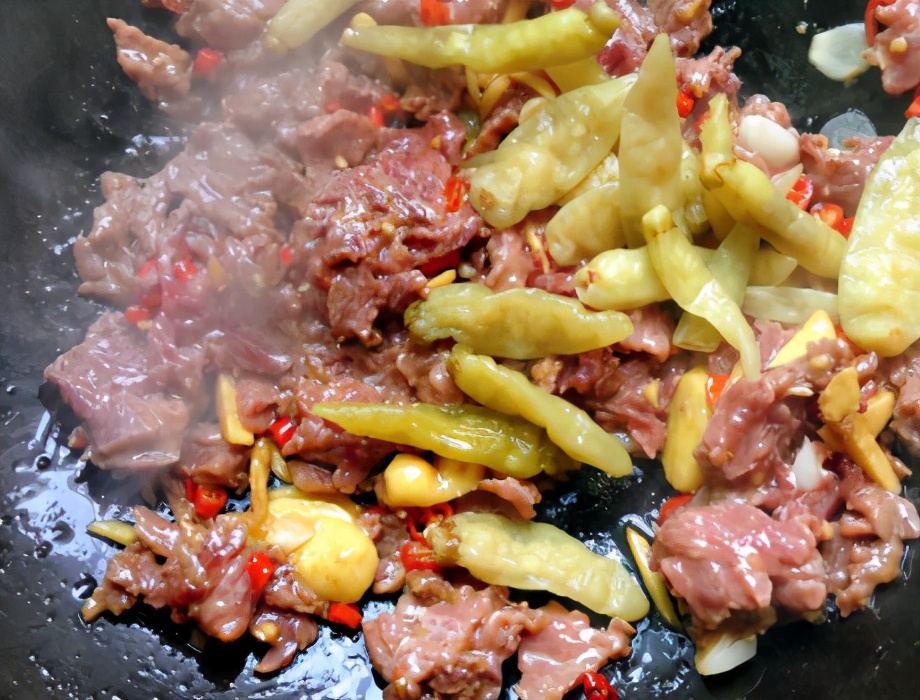 图片[5]-泡椒牛肉的做法步骤图 牛肉不干不柴特鲜嫩-起舞食谱网