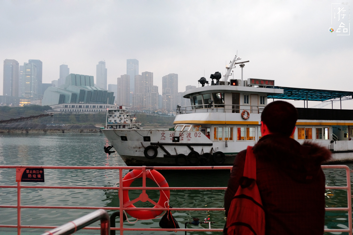 重庆轮渡：满足本地人的通勤需求，升级后变成游客的打卡地