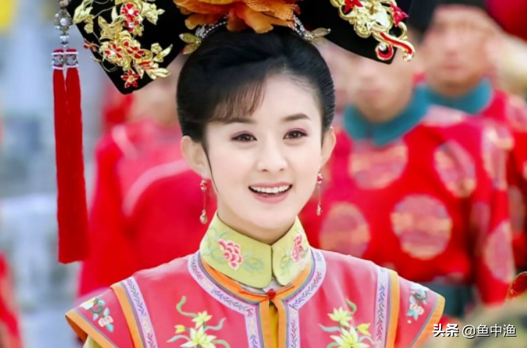 “清纯小花”赵丽颖的心酸上位史，和她生命中3个因戏生情的男人