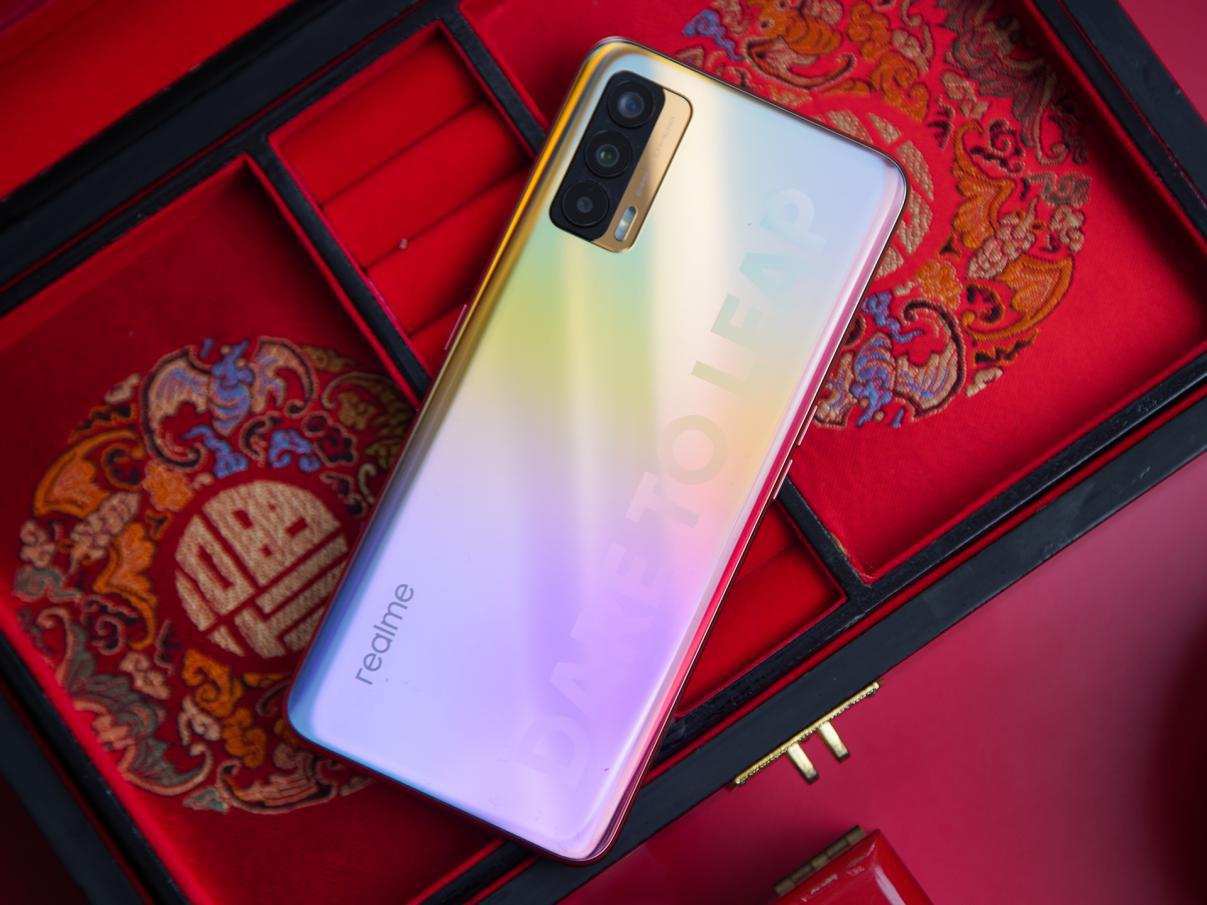 Do 1000 yuan of machine still choose millet? That your Out, realme is true my V15 is really sweet will raid