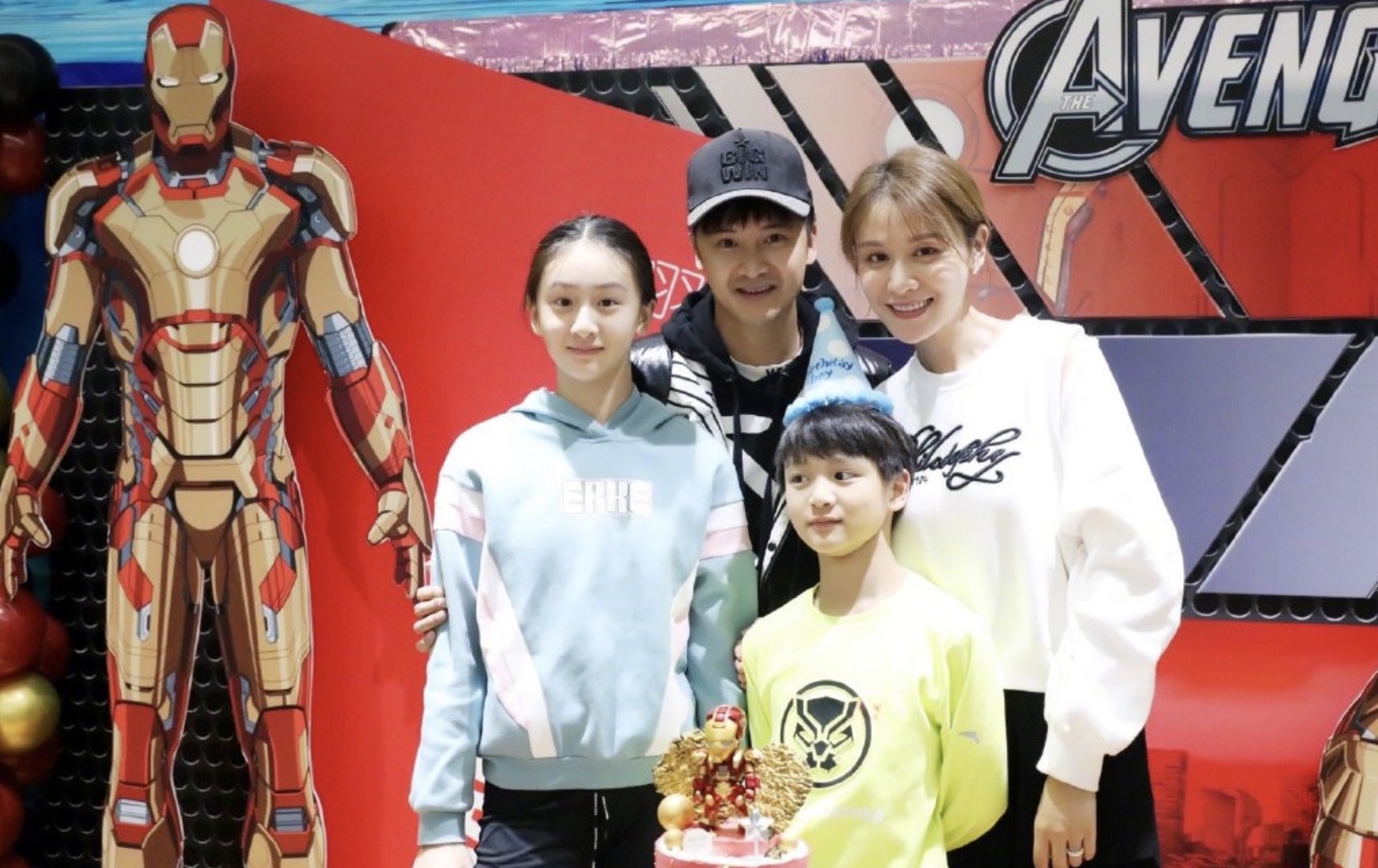 田亮夫婦曬照為兒子慶生，小亮仔生日不忘做公益，森碟直逼一米七