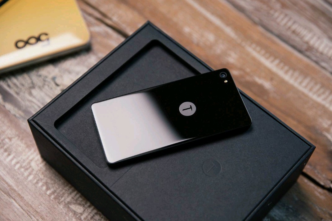 罗永浩出走后，锤子新机能否重拾骄傲？朱海舟