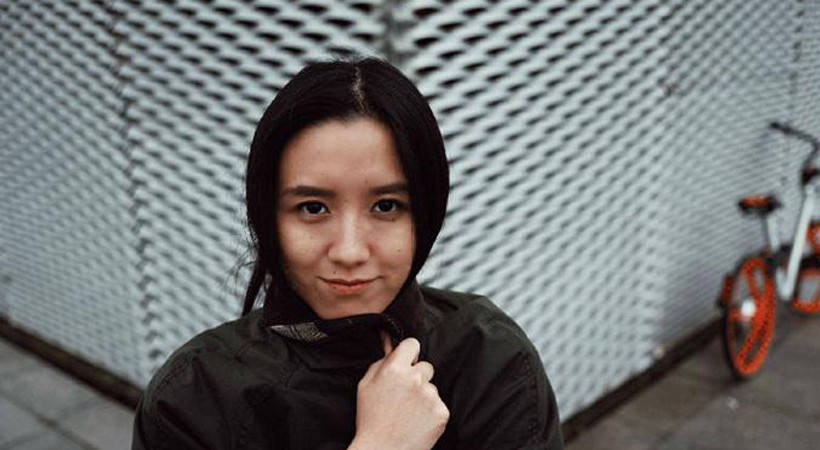 现实中的爽文女主：小县城出身，3个大佬帮她创业，4年变现15亿