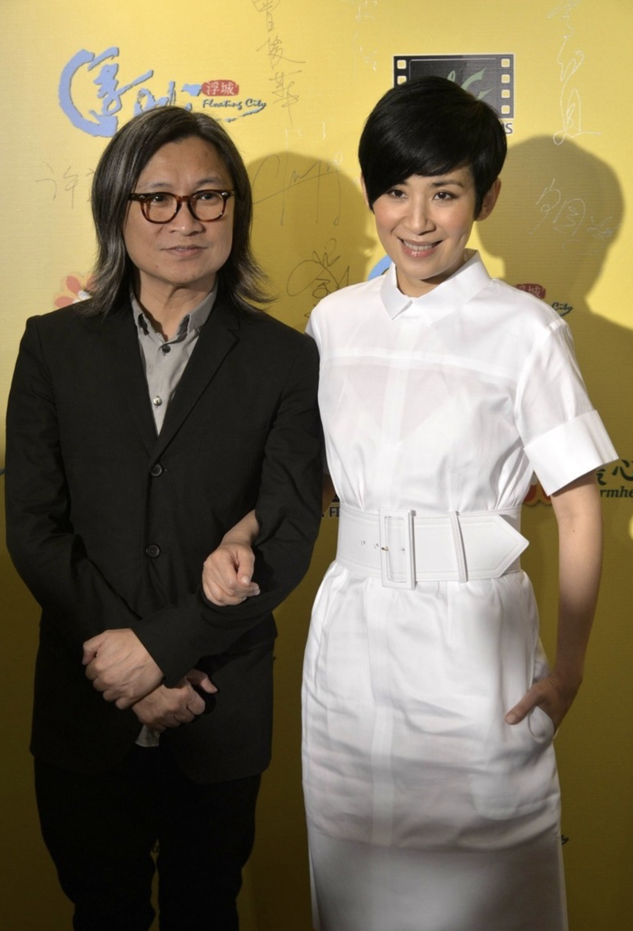 吴君如15岁女儿客串出演电影，获100元片酬，对入行拍戏兴趣不大