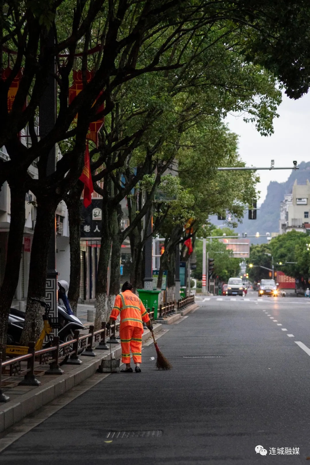 你见过凌晨四点的连城吗？