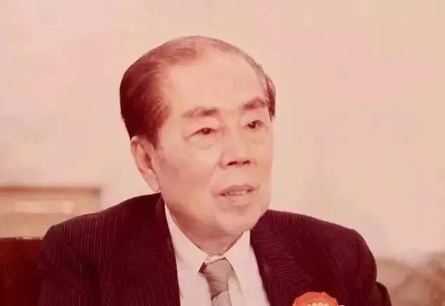 白手起家只存在小說里嗎？馬化騰、李嘉誠都不是？只有劉強東算