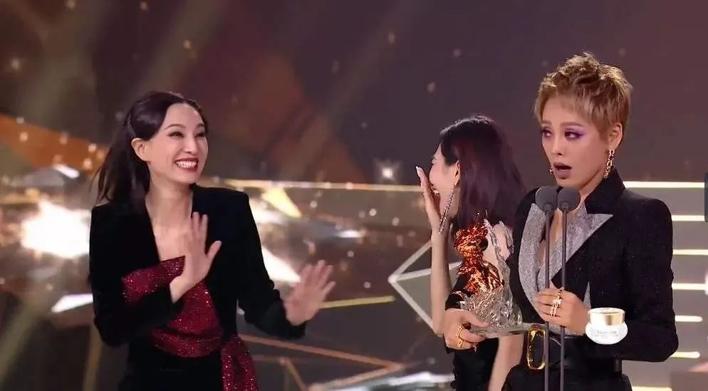 什么|黄龄说的什么意思？黄龄在成功斩获成团位之后发表感言遭质疑