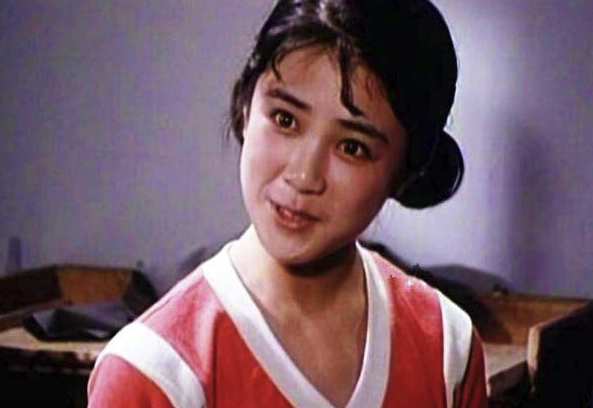 傅艺伟的毁灭史：从“最美妲己”到“阶下囚”，她经历了什么？