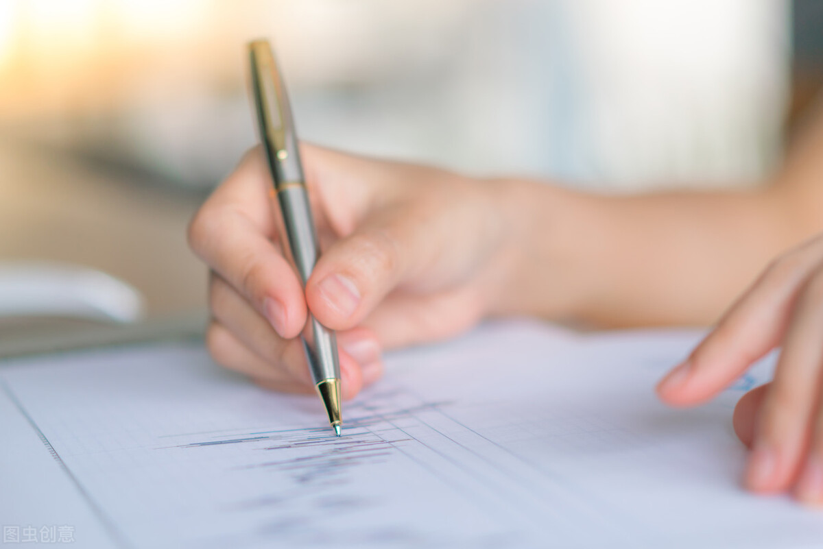 从事10年文字工作，学了新媒体写作，才发现自己踩了几个大坑