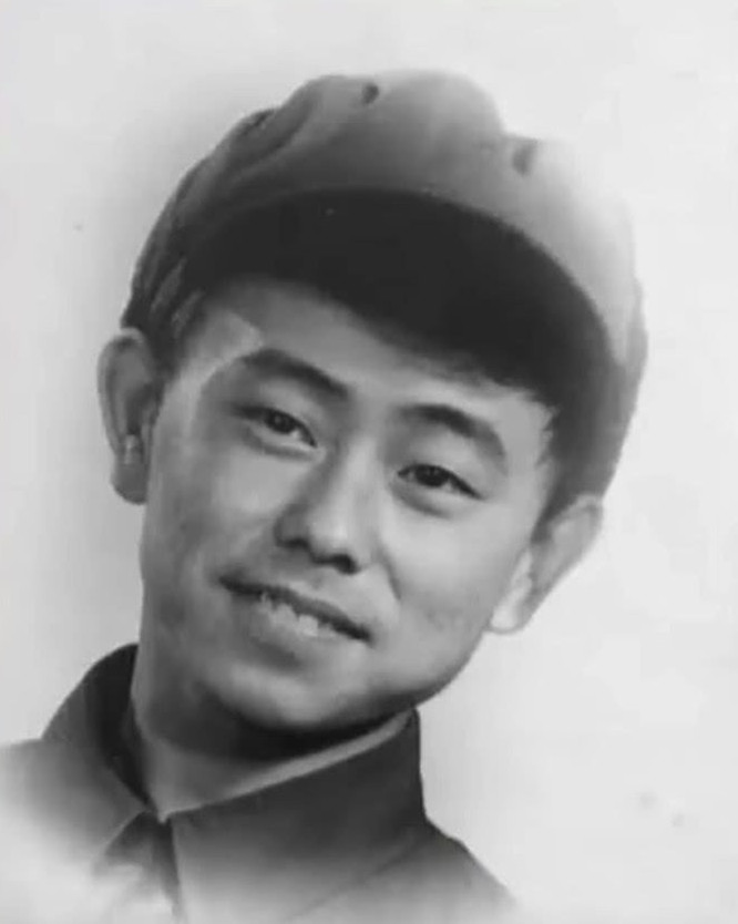 苦心经营了多年的“老艺人”人设崩塌，潘长江该何去何从？