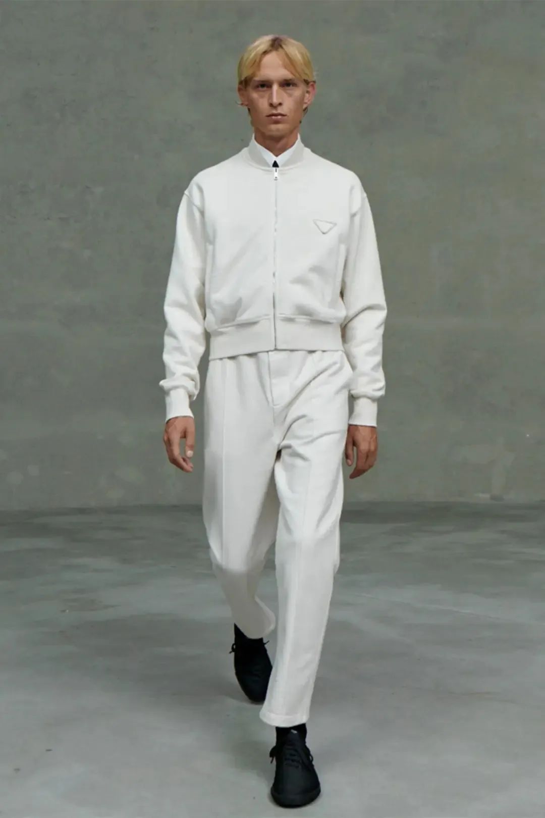 Prada 2021春夏多重视角未演之秀