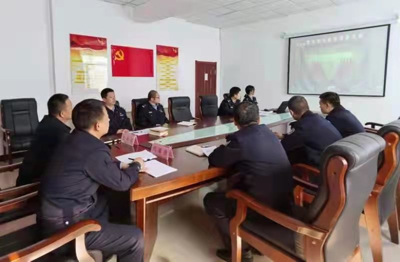 长白边检站立学立行推动党史学习教育“预热升温”