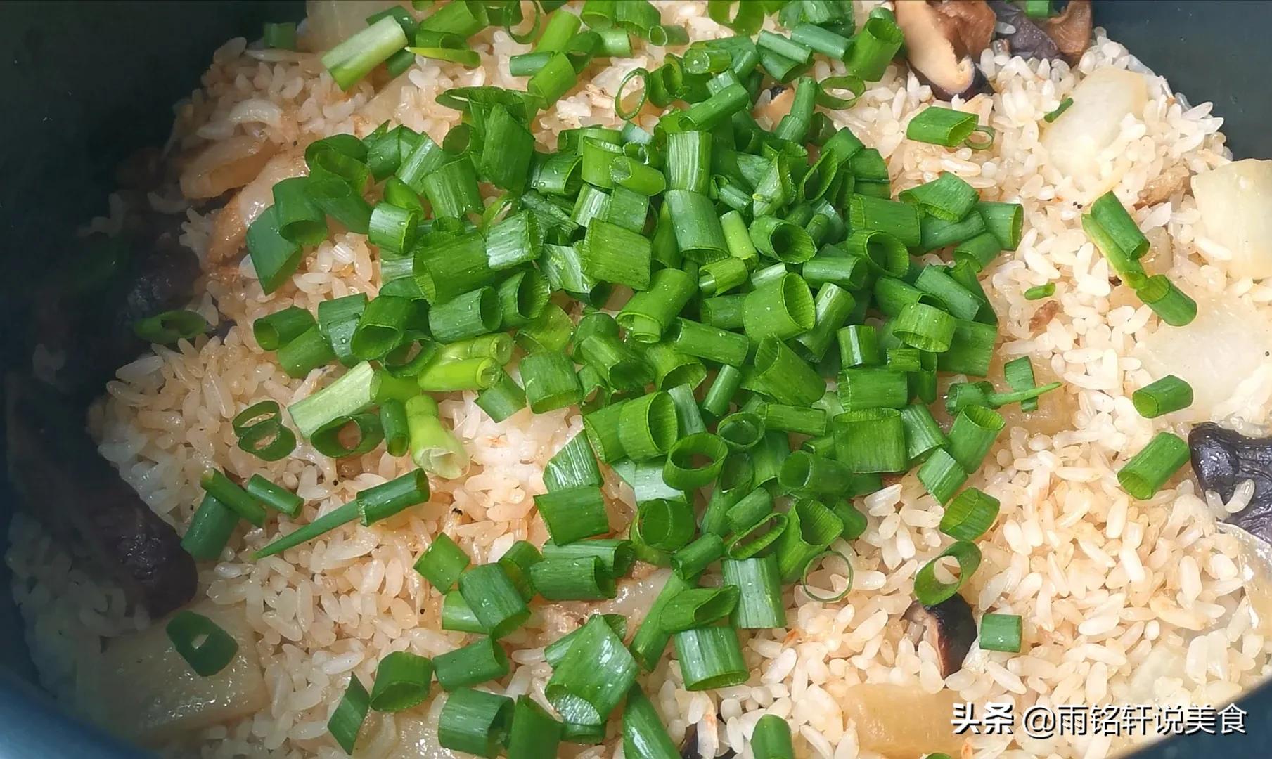 終於找到大米飯最好吃的做法，有葷有素還營養，吃一次就念念不忘