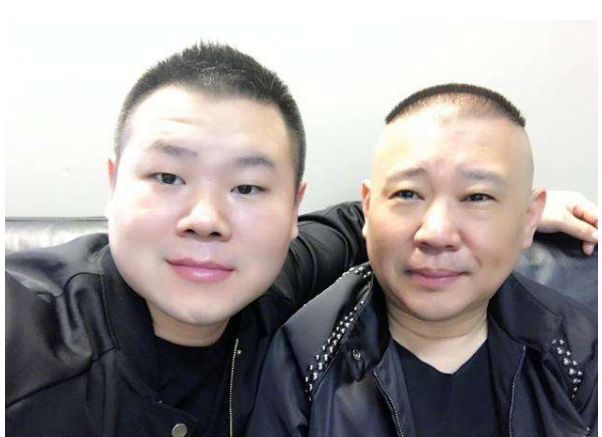 悲惨岳云鹏：因6块钱被骂3小时，台上被曹云金打