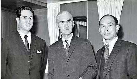 赌王一生高光时刻：将赌场10%收益做慈善，两次