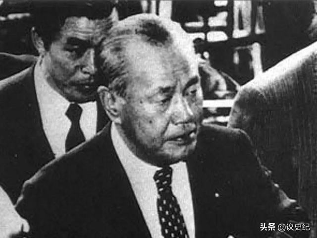 1972年，毛主席为何放弃向日本索赔？周总理解释验证主席高明