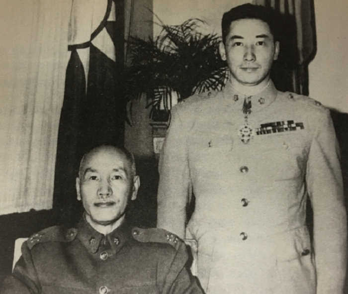 飞行员被骗到台湾，7年后将蒋纬国的专机开回，离开前放话：告诉老蒋，老子走了-第3张图片-大千世界