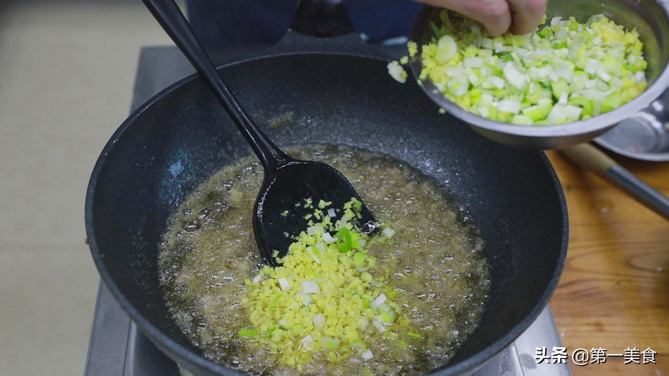 图片[4]-香菇酱做法步骤图 酱香浓郁放上半月不会坏-起舞食谱网