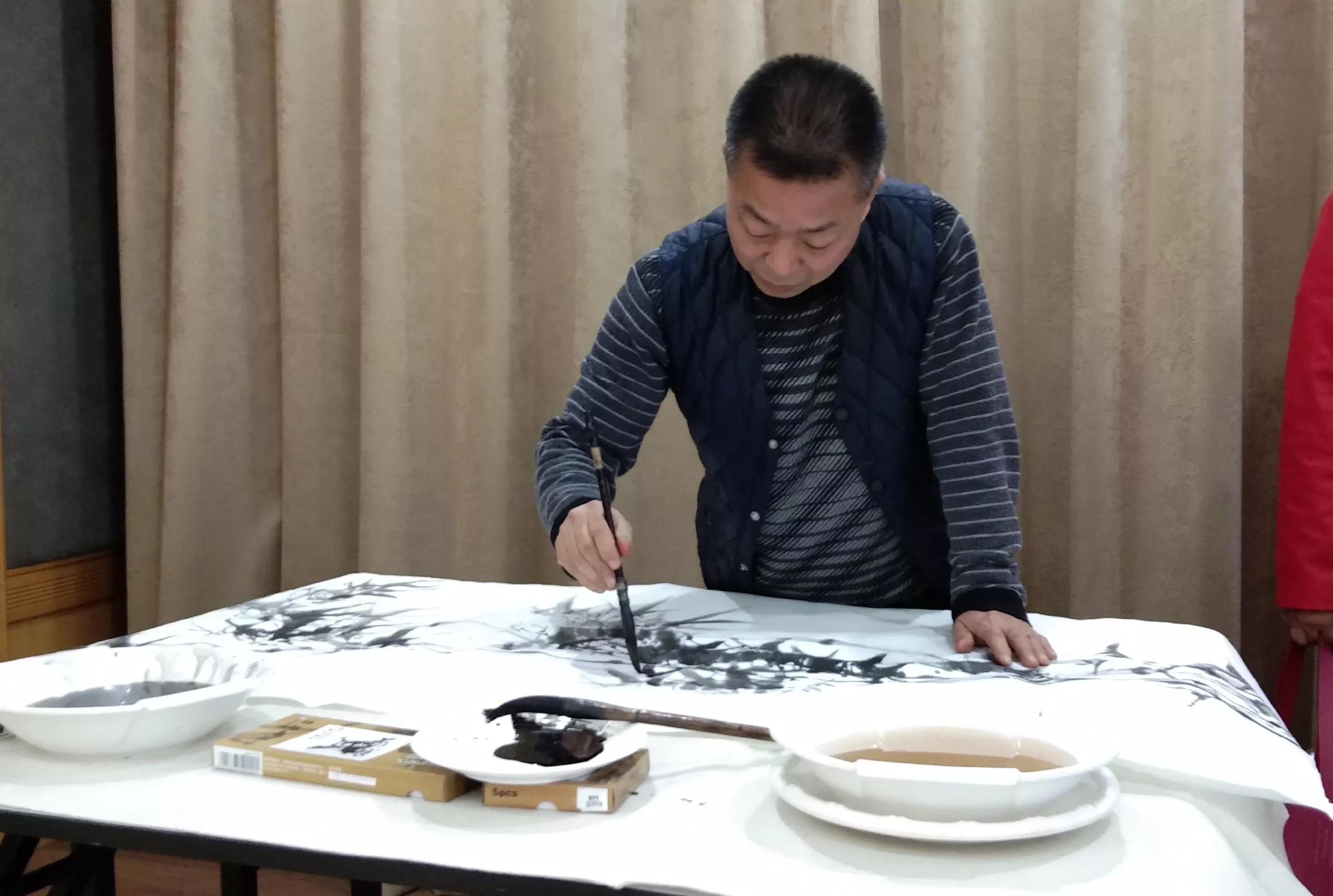 著名书画家姜立法收徒暨刘月宽拜师仪式隆重举行