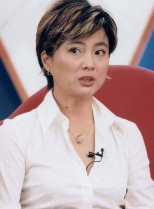李玲玉的2段婚姻皆“被离婚”，34岁征服犹太富