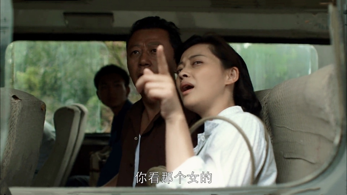 《父母愛情》原著告訴你：安杰老了，為何主動(dòng)疏遠(yuǎn)親姐姐安欣？