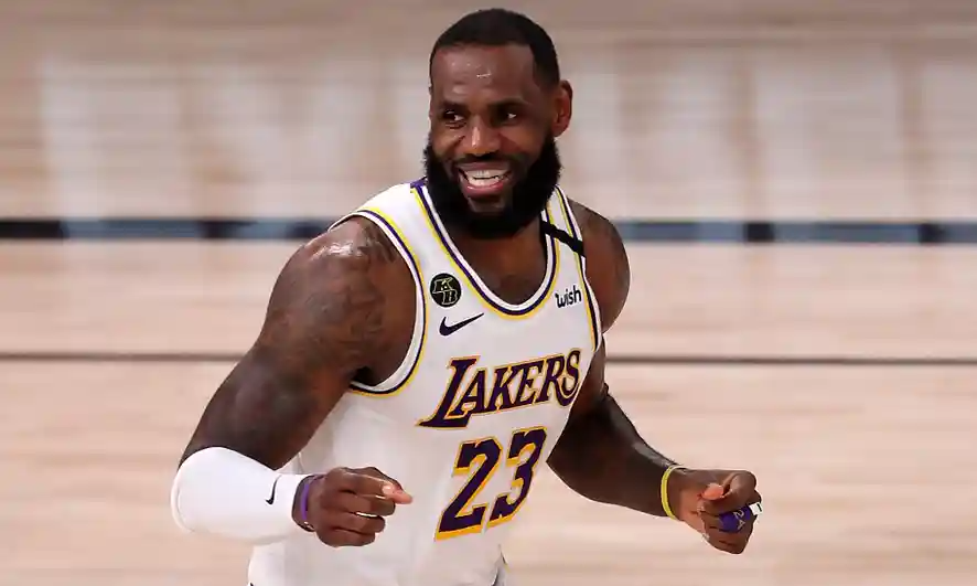 20-21赛季NBA收入最高的球员排名：库里第一，詹皇仅第七