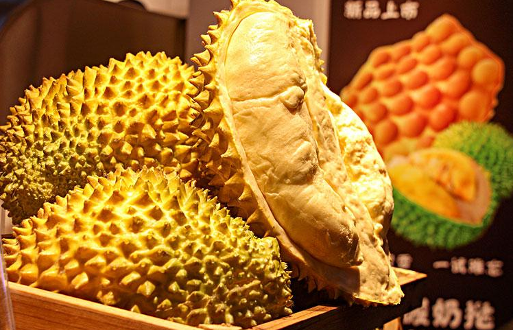买榴莲，选刺密集的还是稀疏的？记住3个技巧，不怕买到肉少的​