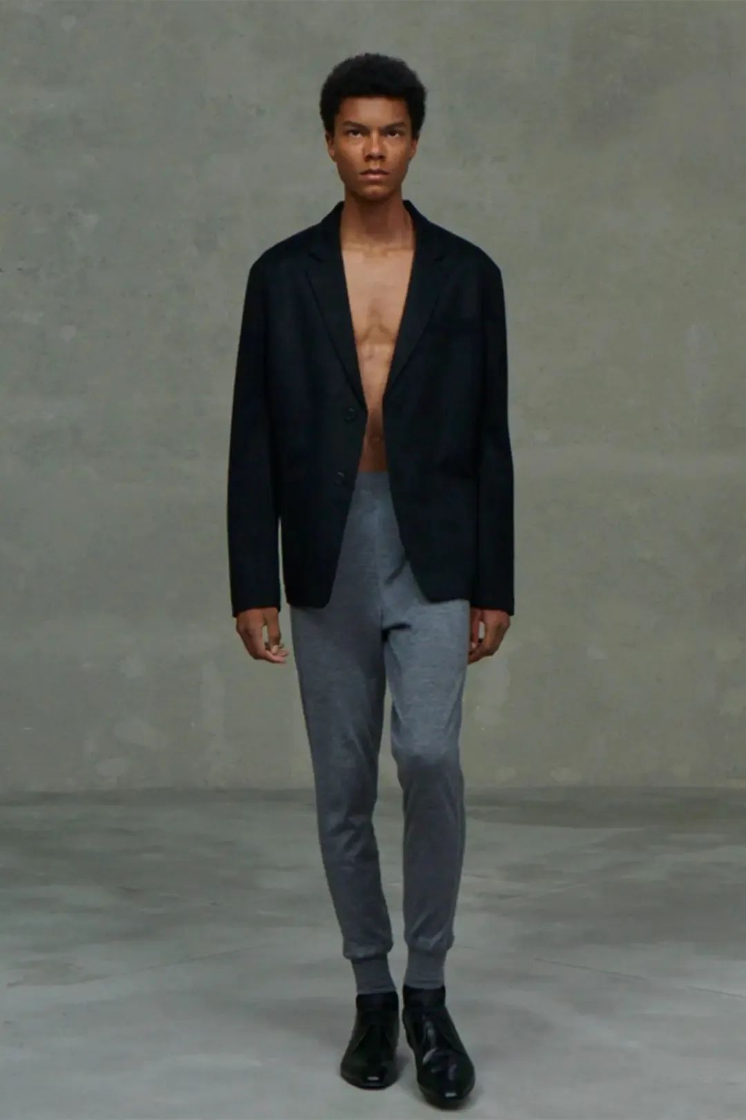 Prada 2021春夏多重视角未演之秀
