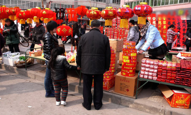 都有|您那里过年都有怎么样的风俗习惯呢，一起来分享一下吧