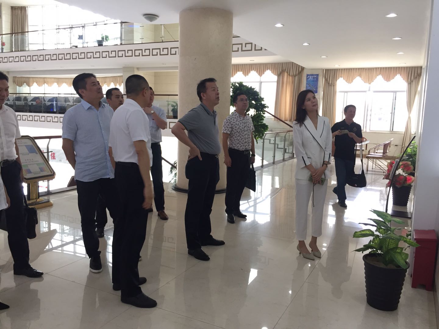 福建省资源再生使用有限公司总司理柯伟东一行莅临南宫NG28集团考察