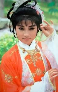 周星驰青梅竹马的街坊,嫁给最帅“杨康”,这个女人真如此好命?