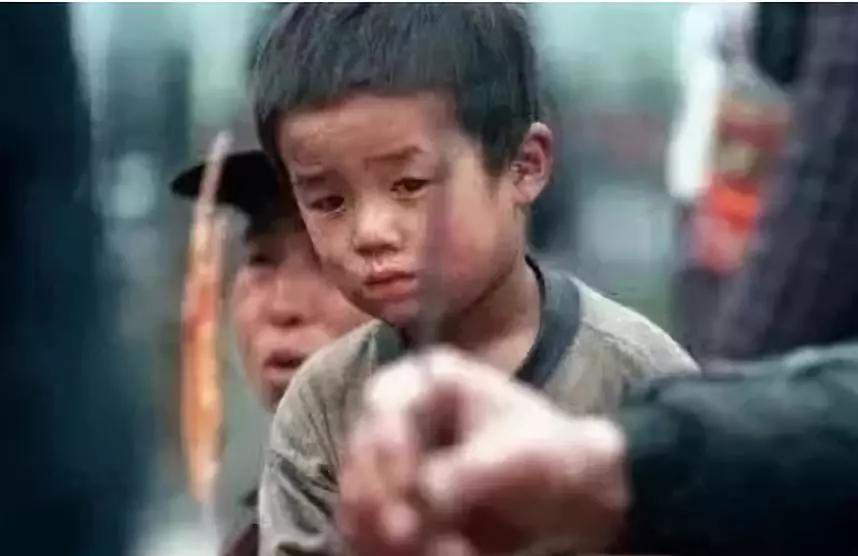 現在不是寒門難出貴子，而是窮家富養出太多敗家子