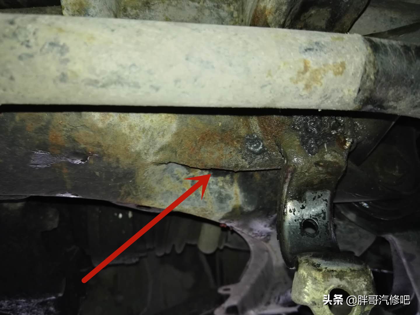 图片[4]_客户刚入手的千元公户车 胖哥全面检查 发现问题还真不少_5a汽车网