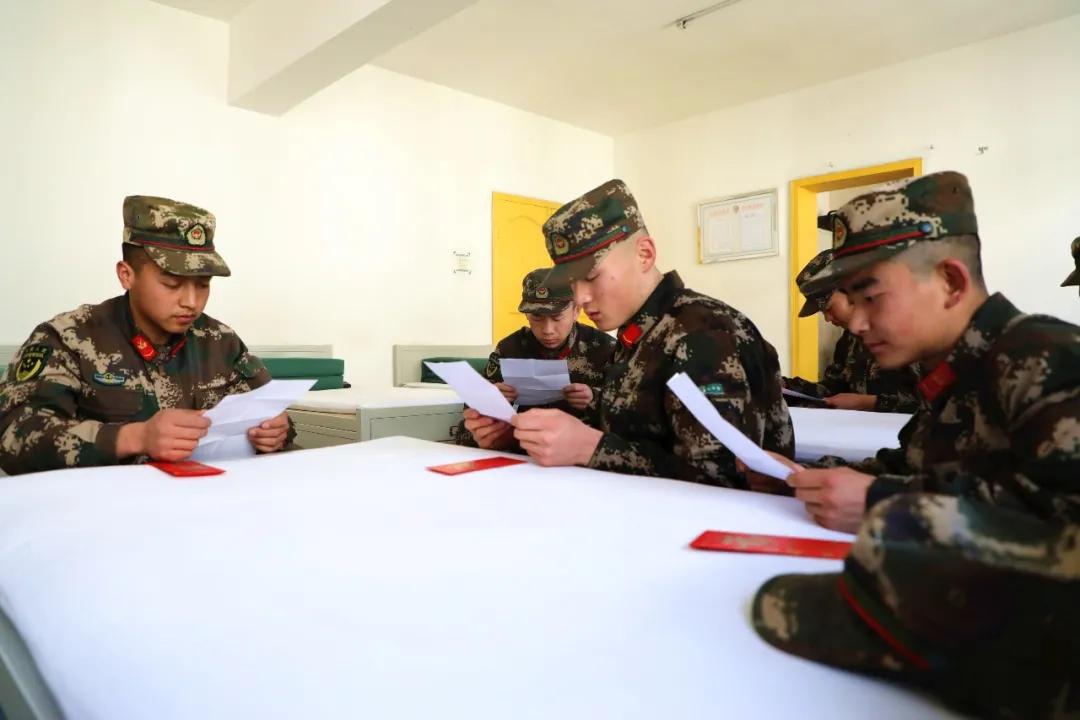 侯<a href=http://www.cngansu.cn/news/ target=_blank class=infotextkey></a>ܶӻ֧ӣԡף