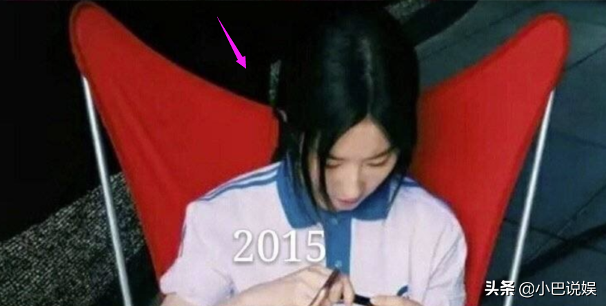 椅子|刘亦菲拍戏的椅子用了18年！采访内容暴露涵养 是美腻善良的女孩没错了