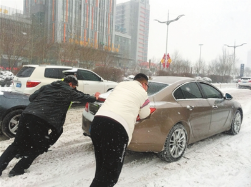 一場大雪下出扎心痛點(diǎn)：北國冬天或成新能源車禁區(qū)？