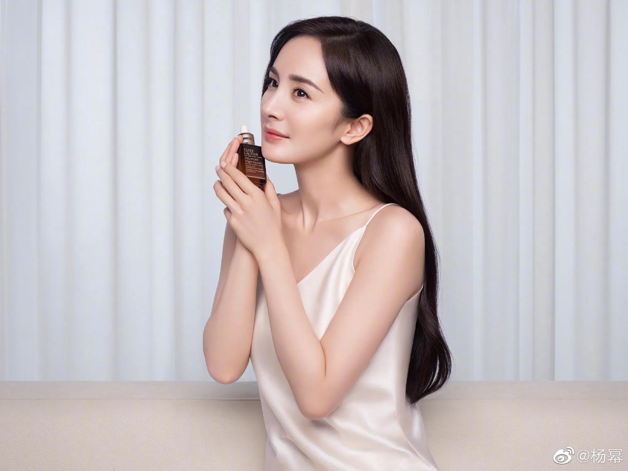 五大女明星出道前后对比，疑似整容，到底哪位