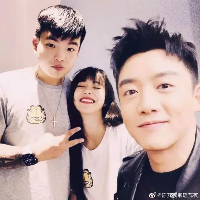 抖音表妹李kk个人资料背景介绍为何也宣布停播与前男友陈芃茗过往怎样