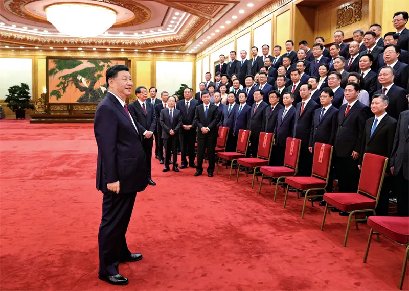 习近平：总结党的历史经验 加强党的政治建设