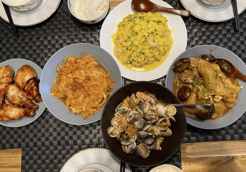 王祖蓝父亲节晒美食，色香味俱全，引7万人点赞，网友：人生赢家